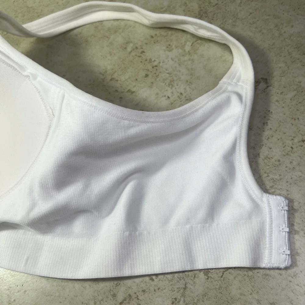 Underoutfit Style 457 The Comfort Shaping Bra White Size 2XL Wire-Free Padded‎